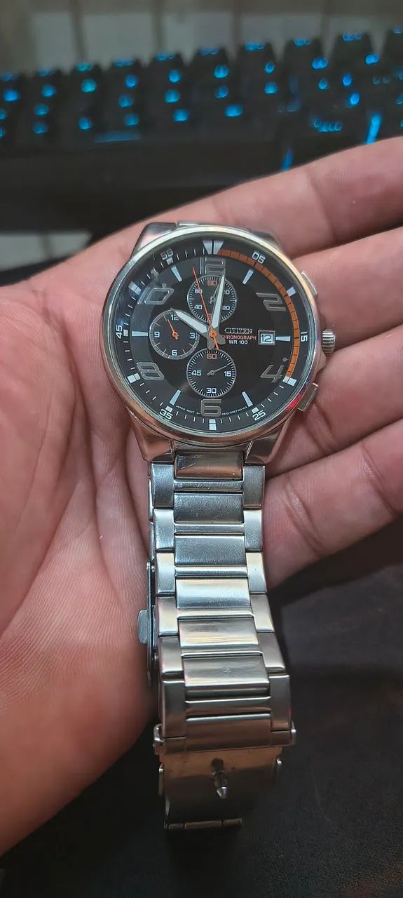 Relógio Citizen Chronograph WR 100