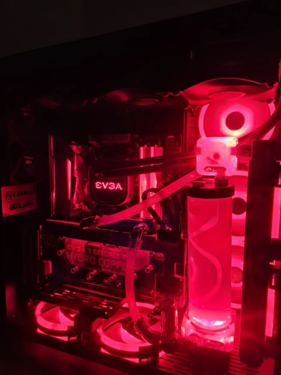 PC Gamer Ryzen 5800x + RTX 2080 Ti | 16GB RAM 4133mhz | WC Custom