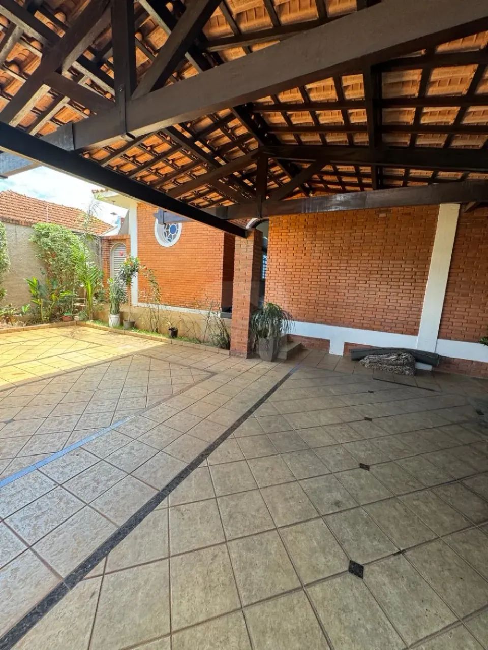 Casa de oportunidade para venda no bairro Centro De Araguari - Foto 2