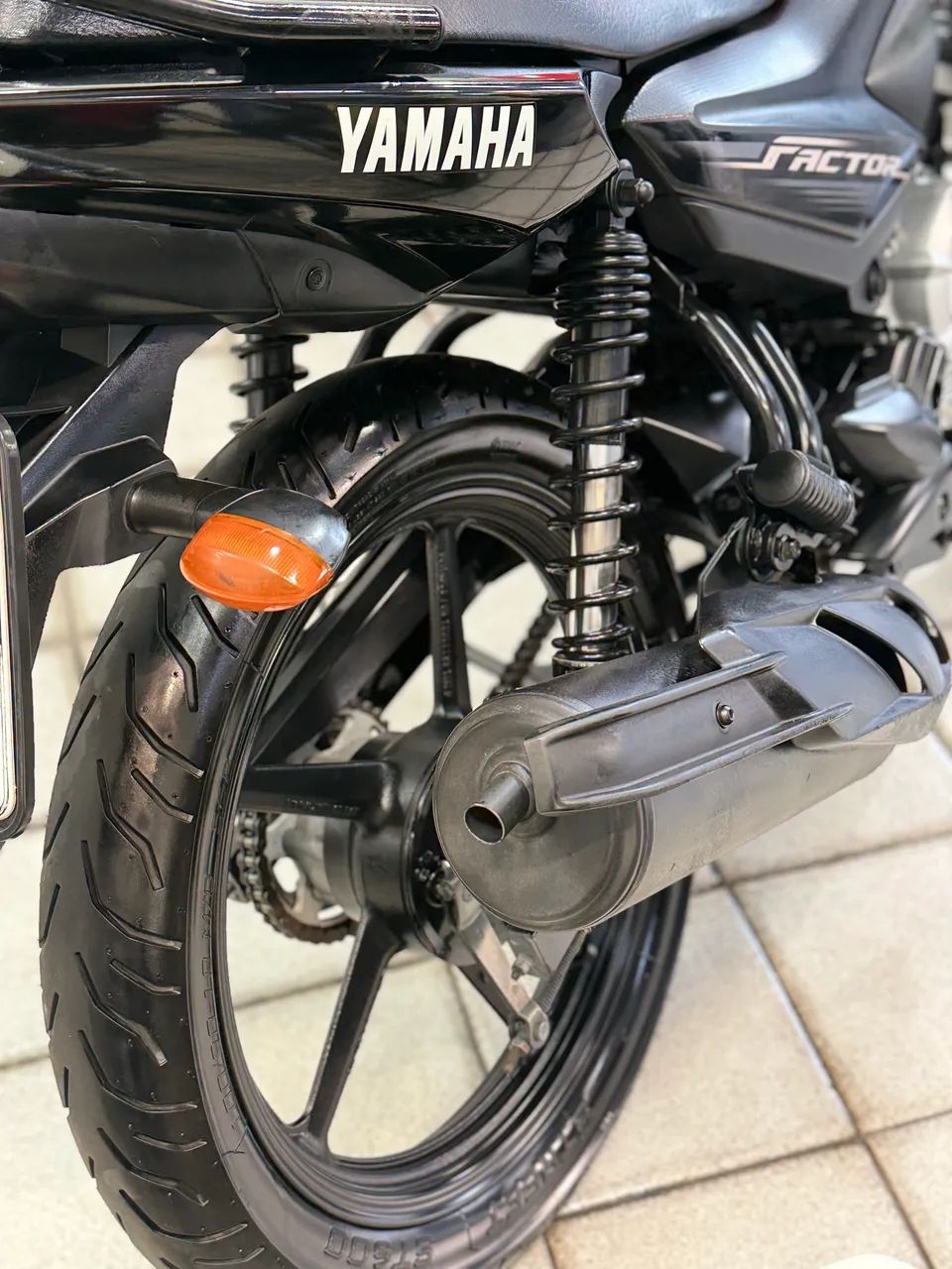 Yamaha Factor 125 2023 - Foto 4