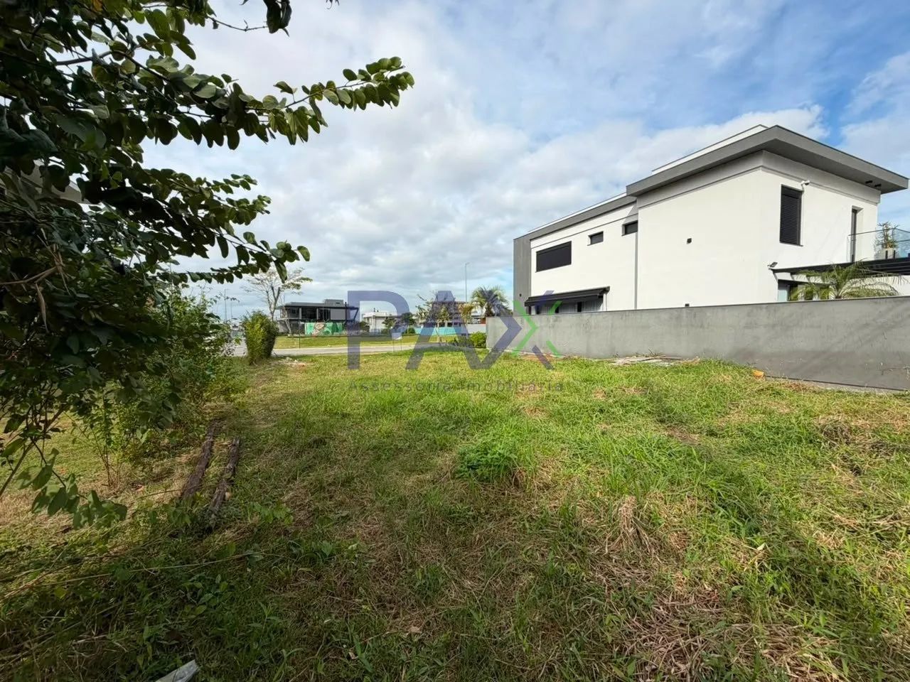 Lote de 321m² à venda no Reserva da Pedra - Foto 2