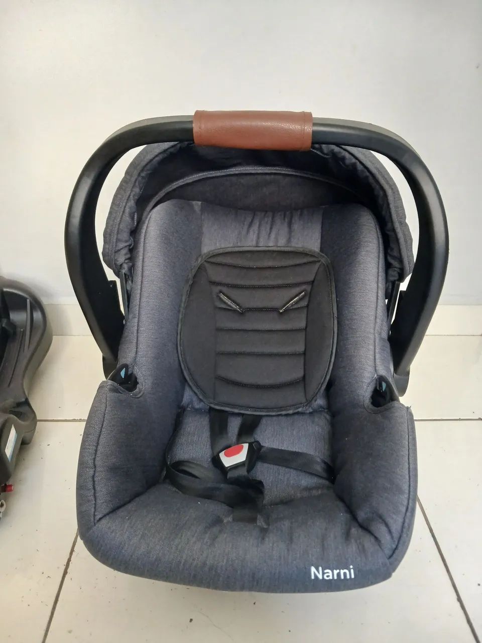 Bebê conforto com isofix para carro  - Foto 3