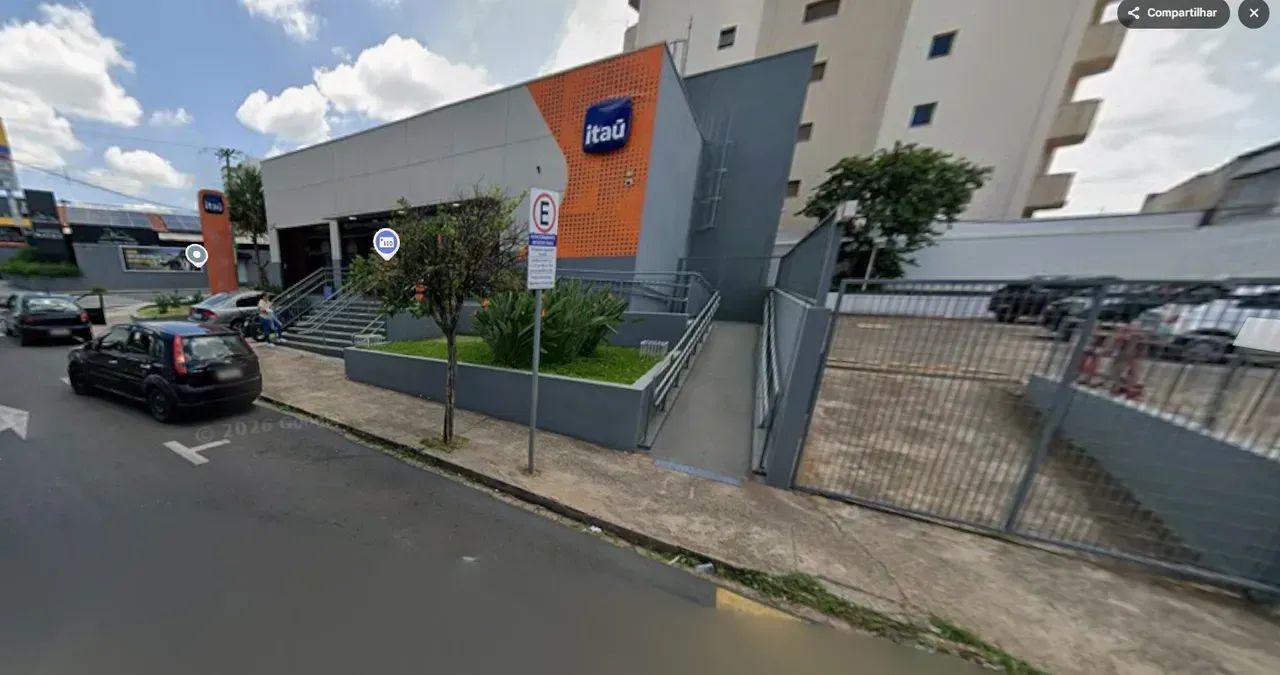 Prédio Comercial para Alugar em Limeira (SP)  362,98 m²