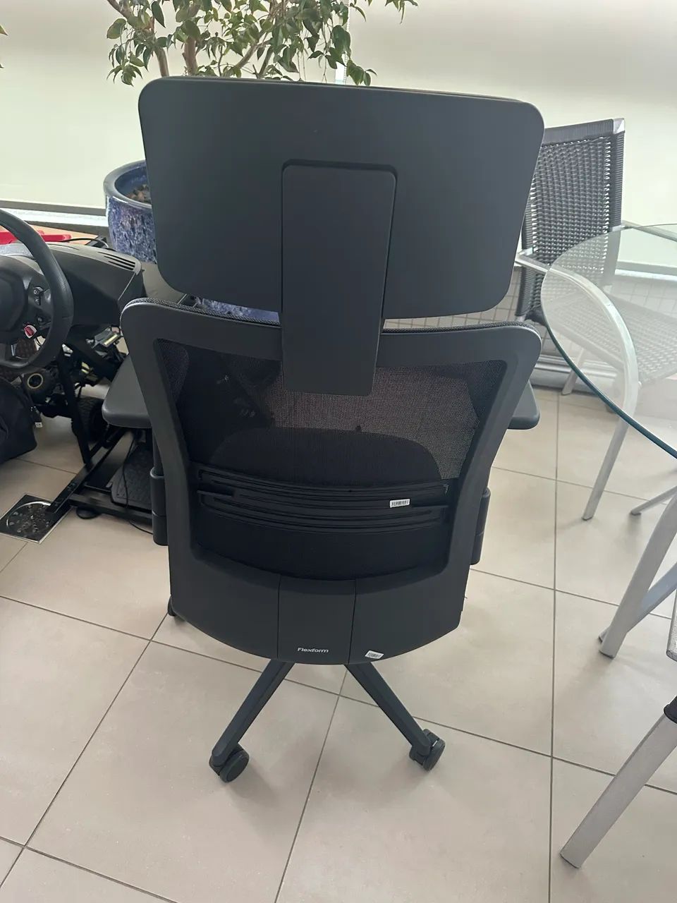 Cadeira giratória Flexform Uni Pro All Black