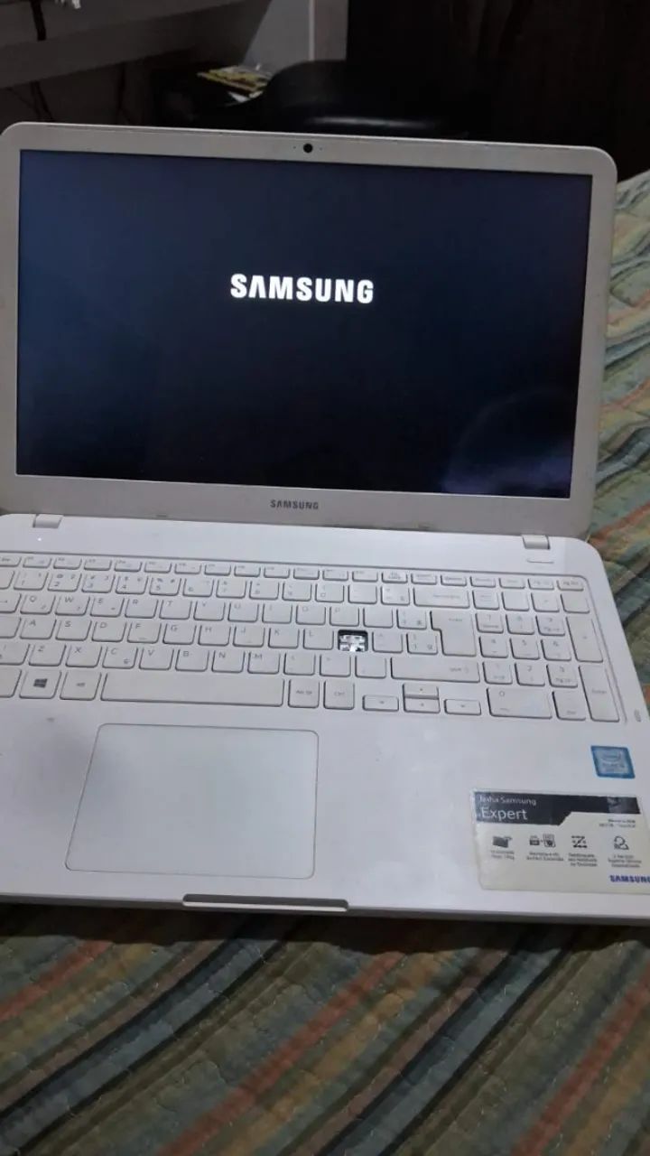 NOTEBOOK SAMSUNG DE 8a GERAÇÃO COM DETALHES - Foto 2