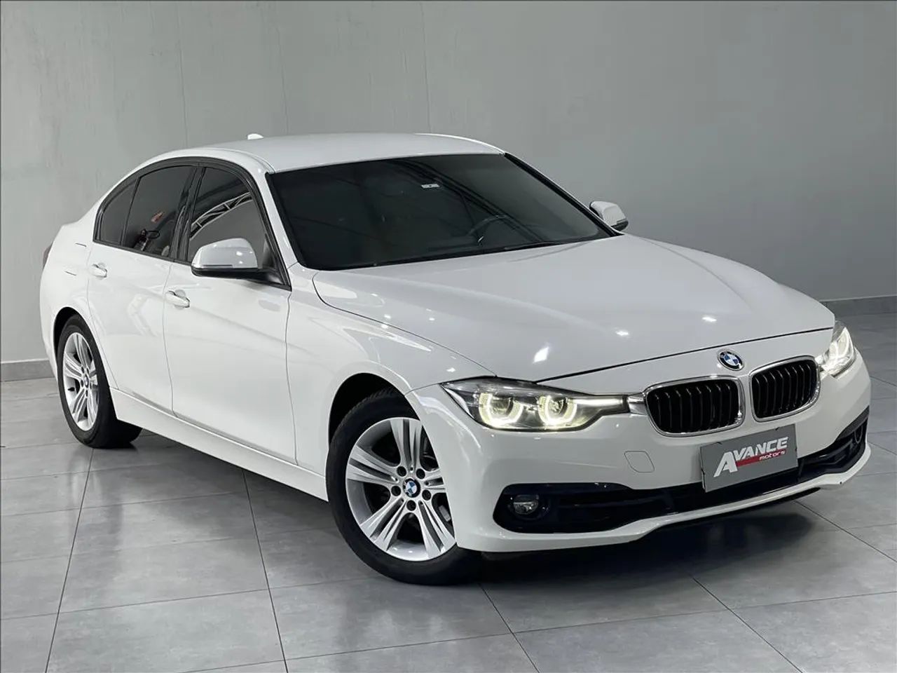 BMW 320I 320i 2018 2018