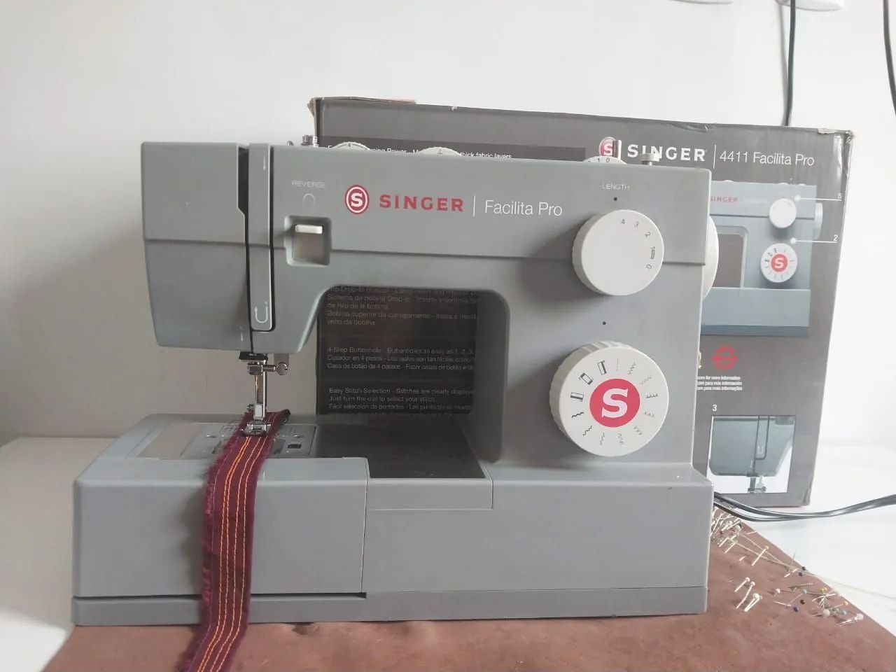 Máquina de costura Singer