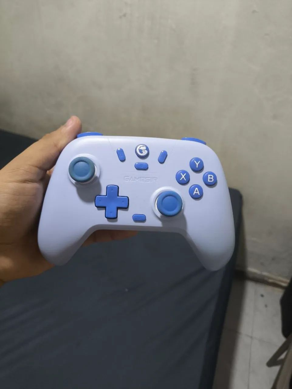 CONTROLE GAMESIR NOVA LITE seminovo - Foto 3