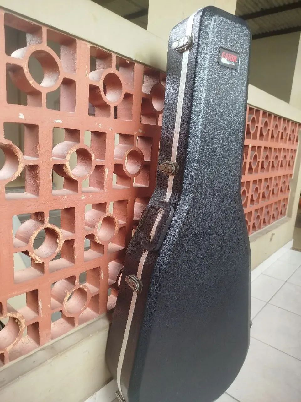 Case Gator para violão  - Foto 2