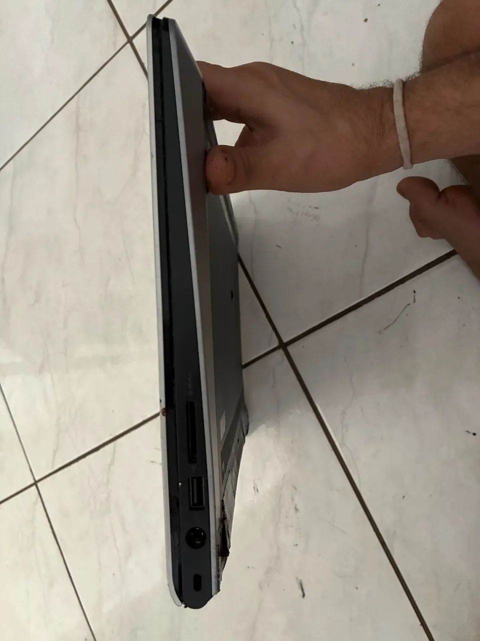 Notebook Dell Inspiron 5547 i7 CARCAÇA quebrada - Foto 4