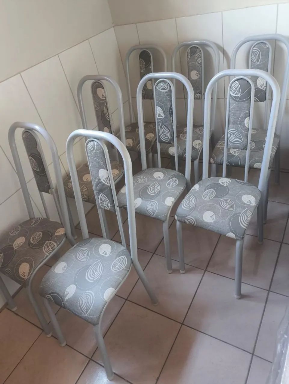 Vendo cadeiras de alumínio - Foto 3