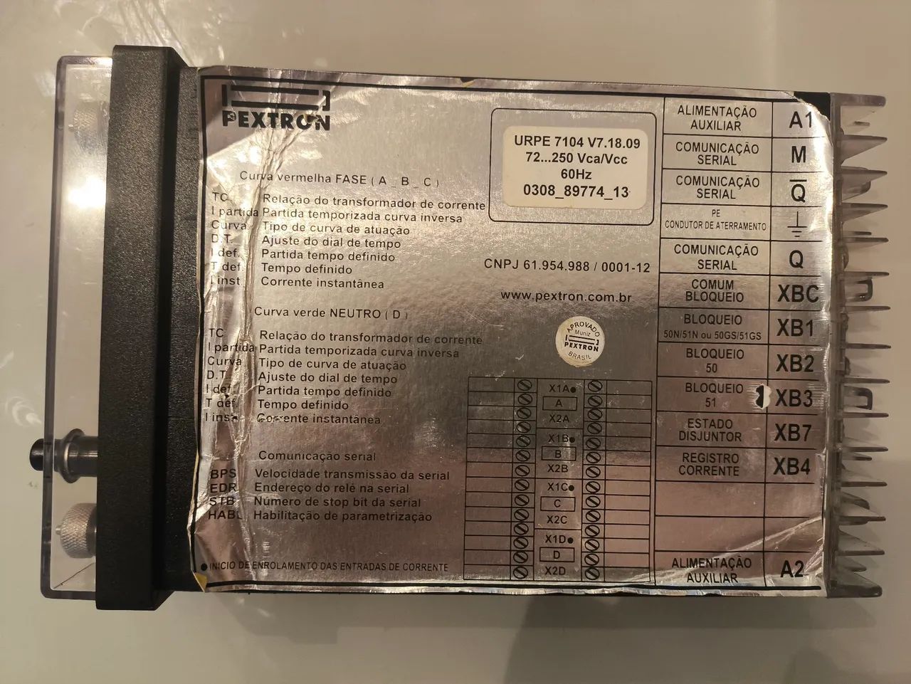 Relé de Proteção Pextron URPE 7104 50/51 72-250V - Foto 3