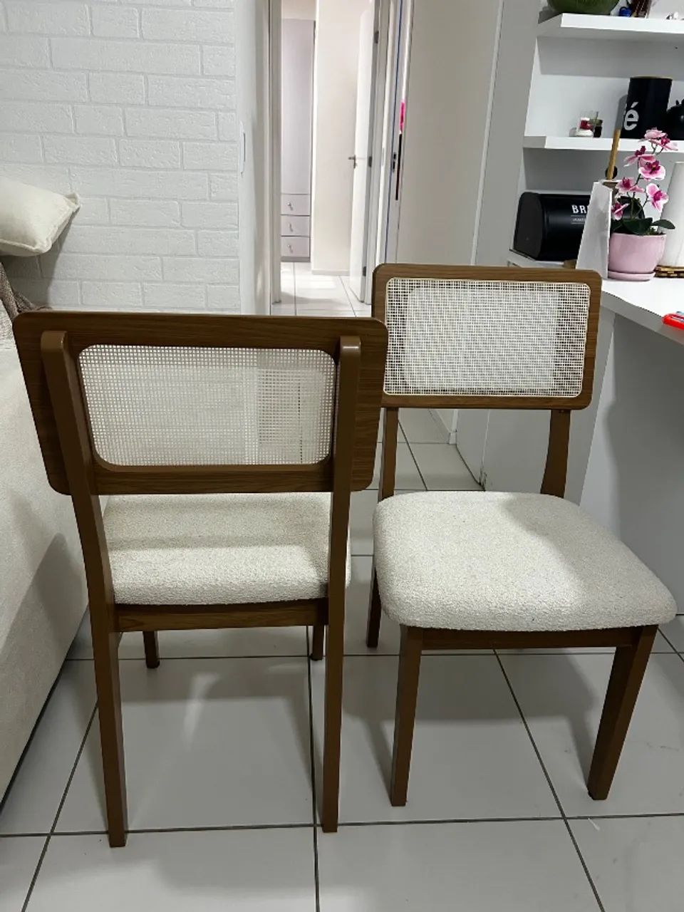 2 Cadeiras com telinha  - Foto 2
