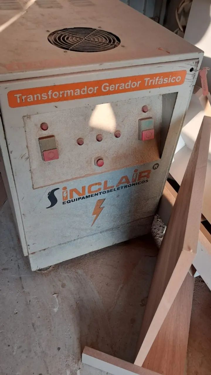 Transformador Gerador 15 Cv Entrada 220v Bif Saída 220v Trif (Usado)