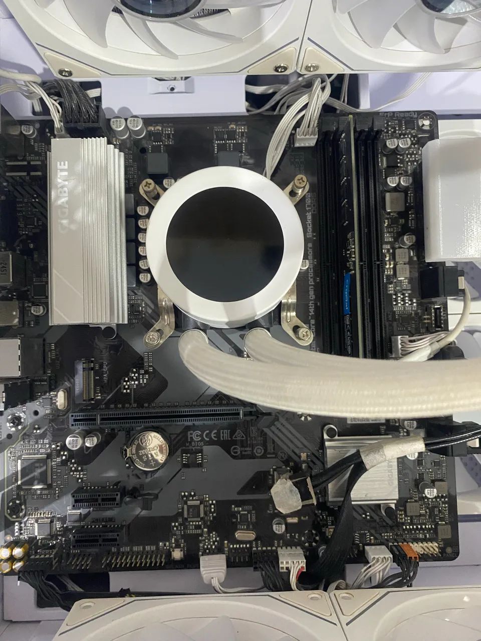 B760M DDR5 Wi-Fi 6E