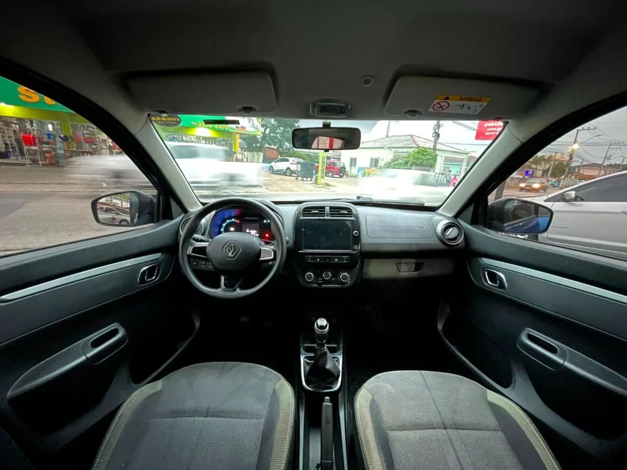 Renault Kwid Outsider 1.0 Flex 12V 5P Mec. 2024 - Foto 4