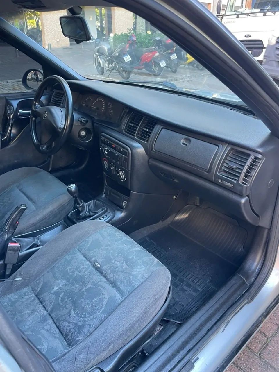 Chevrolet Vectra GL 2.2 MPFI Milenium 2001 - Foto 2