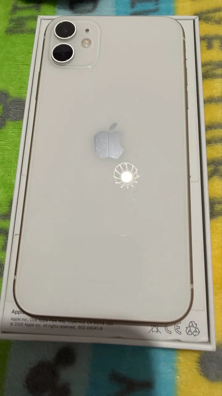 Vendo IPhone 11, 128GB, bateria 100% - Celulares e Smartphones Vendo IPhone 11, 128GB, bateria 100% - Celulares e Smartphones
