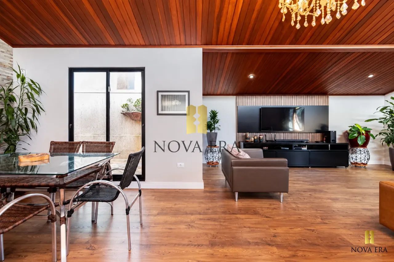 CASA COM 4 QUARTOS, SUÍTE MASTER, EDÍCULA E ESPAÇO GOURMET NO AHÚ. - Foto 3