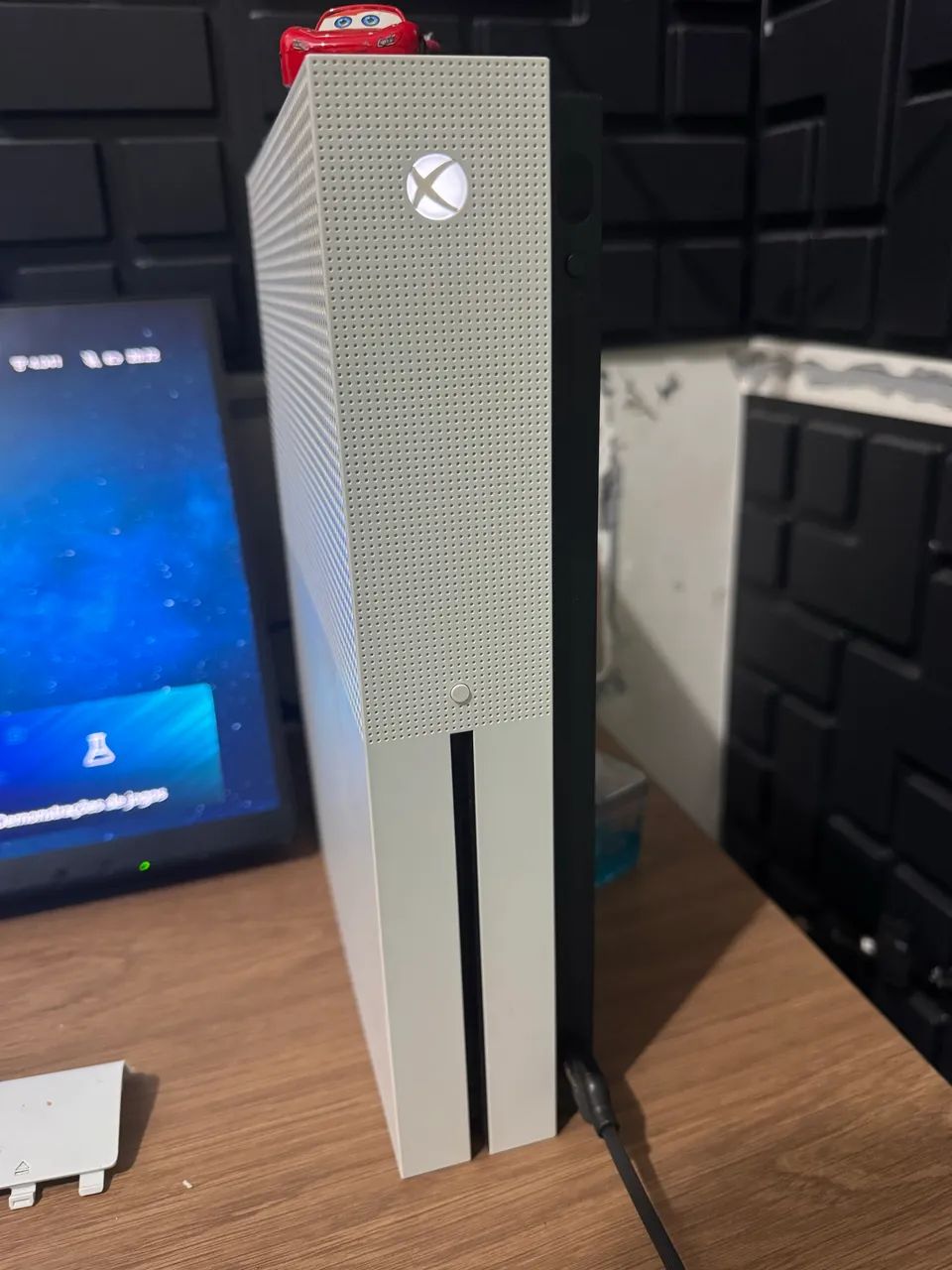 VENDO XBOX ONE S BRANCO DE 1 TERA - Foto 3
