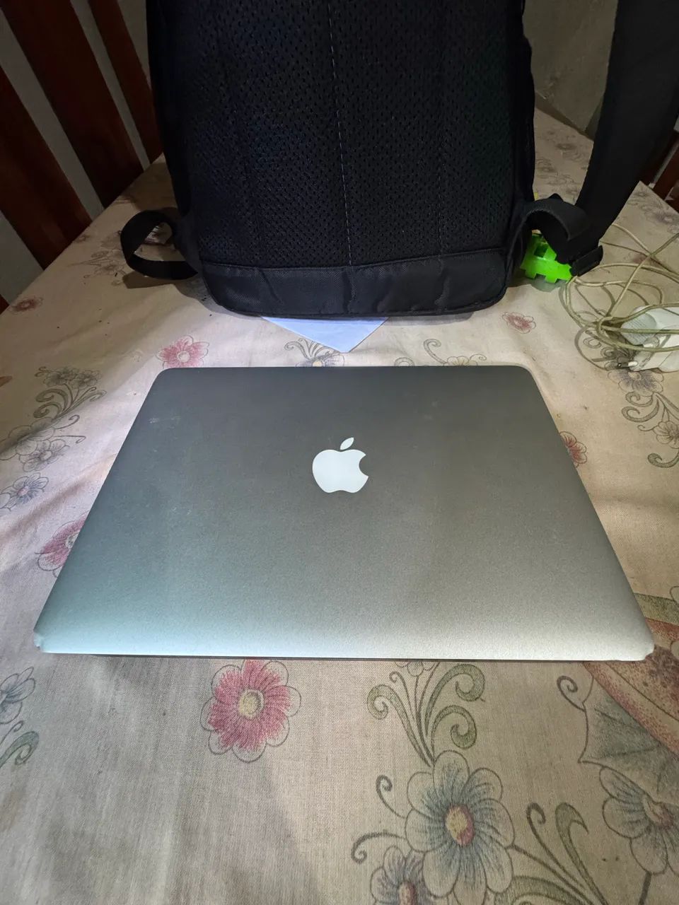 アップルApple MacBook Air 13-inch,Early 2015 MacBook Air de 13 polegadas agora conta com 8GB de memória RAM por