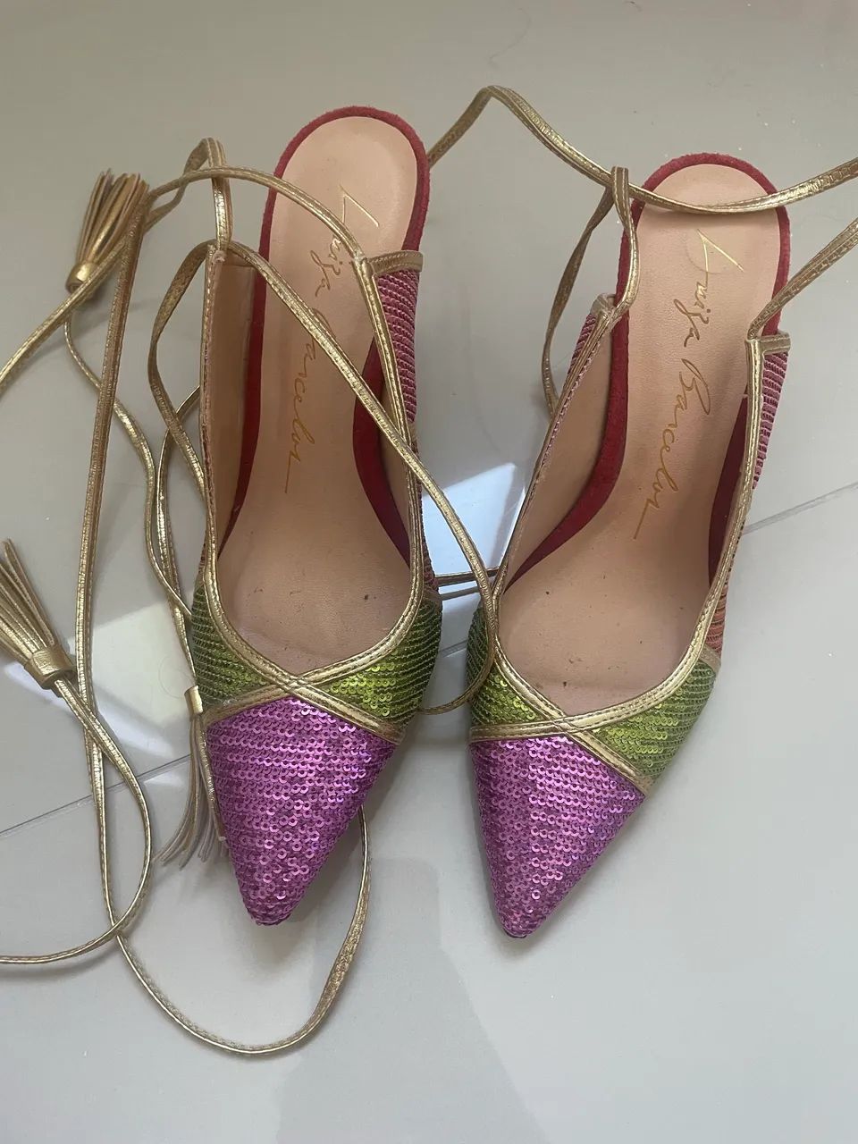 Scarpin Luiza Barcelos Paetê n 35 