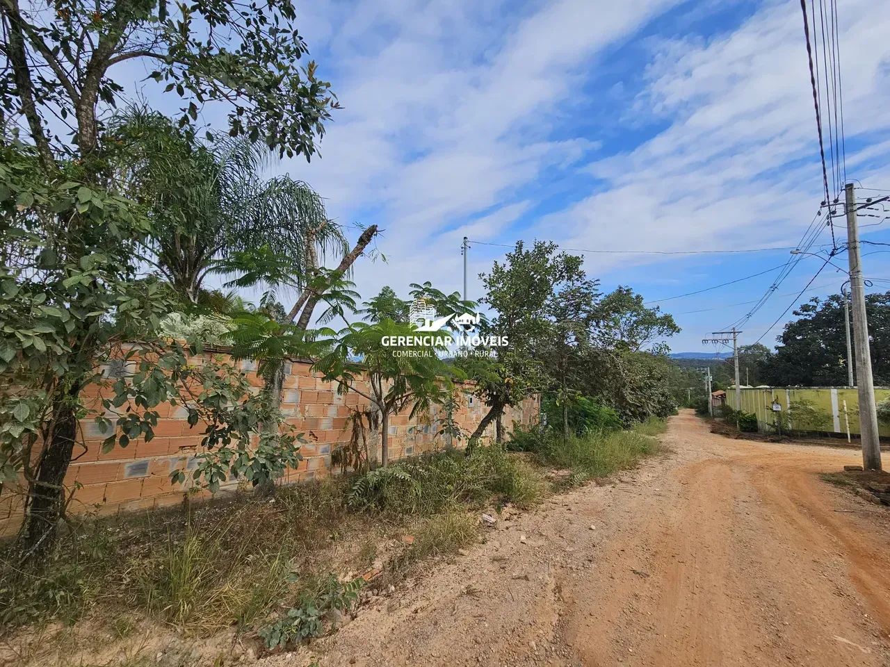 Oportunidade! Chácara à Venda em Esmeraldas 1.200m² com 2 Quartos e Pomar! - Foto 2