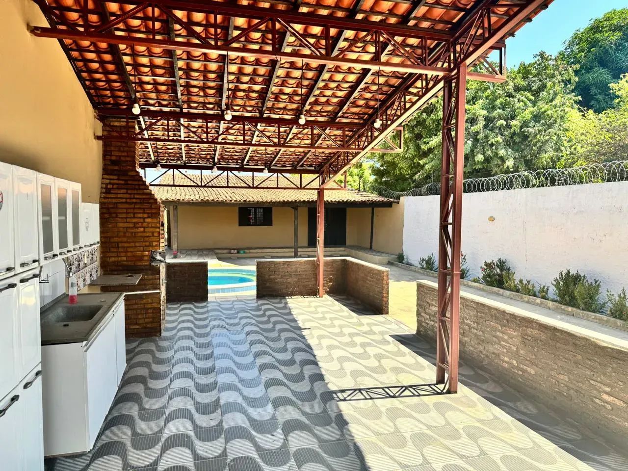 Imóvel para venda possui 180 metros quadrados com 2 quartos em Fátima - Teresina - PI - Foto 2