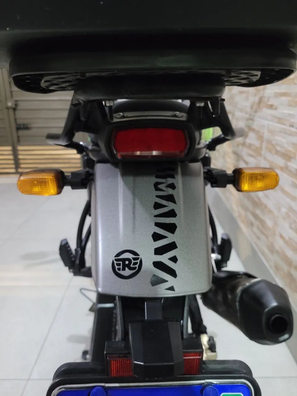 Himalayan 411 - Royal Enfield. - Foto 4