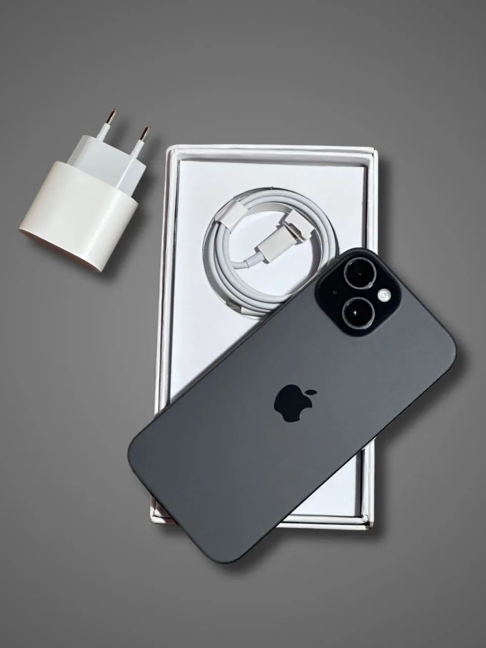 iPhone 15 128GB ブラック 残積なし バッテリー100% iPhone 15 Preto 128GB - Bateria 100% | Excelente estado
