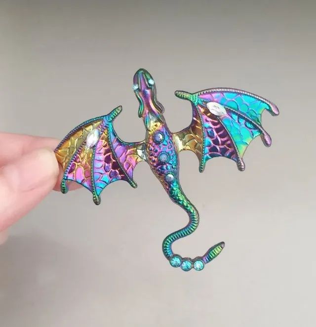 Broche de Dragão Colorido (novo)