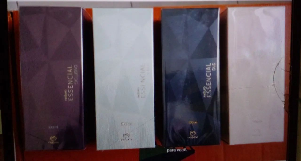 Oud essencial feminino  150,00 cada - Foto 2