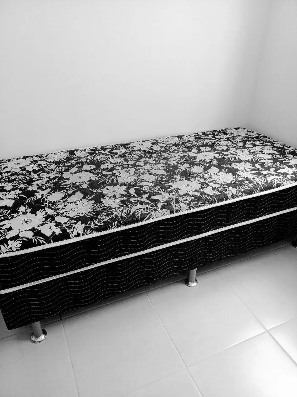 Cama Box Solteiro com Colchão - Ótimo Estado! - Foto 3