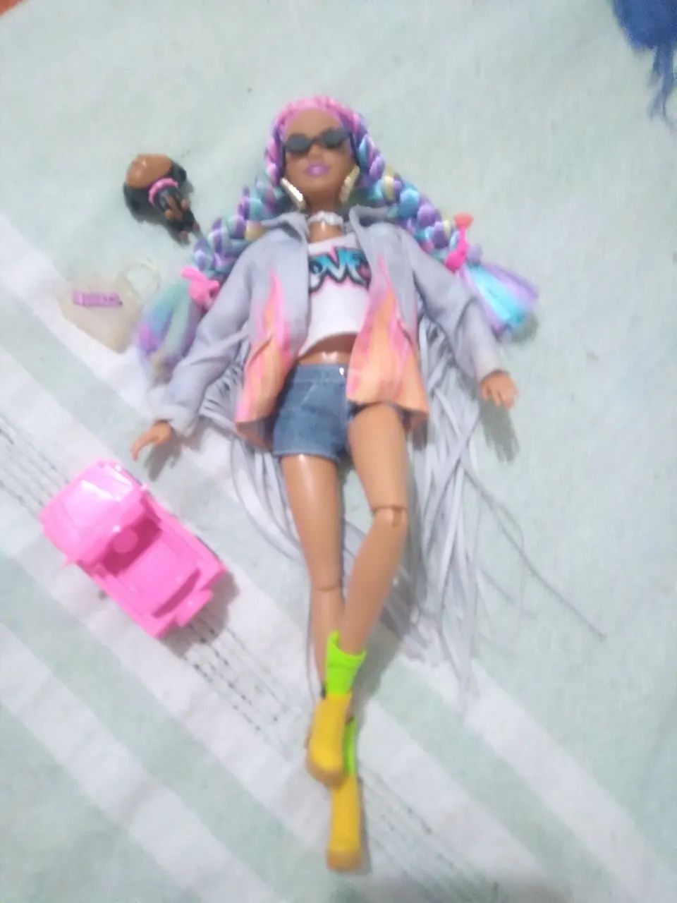 Boneca barbie Extra com acessórios 