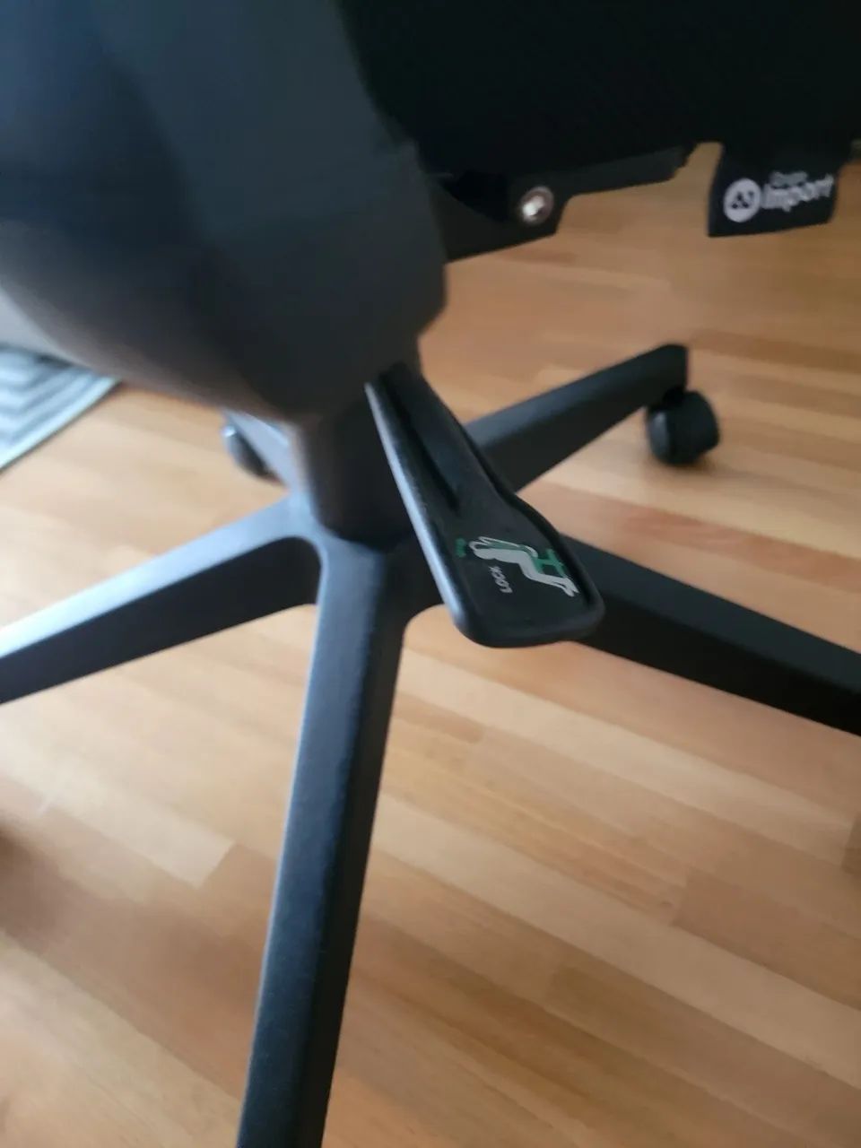 Cadeira Ergonômica de escritório  - Foto 2