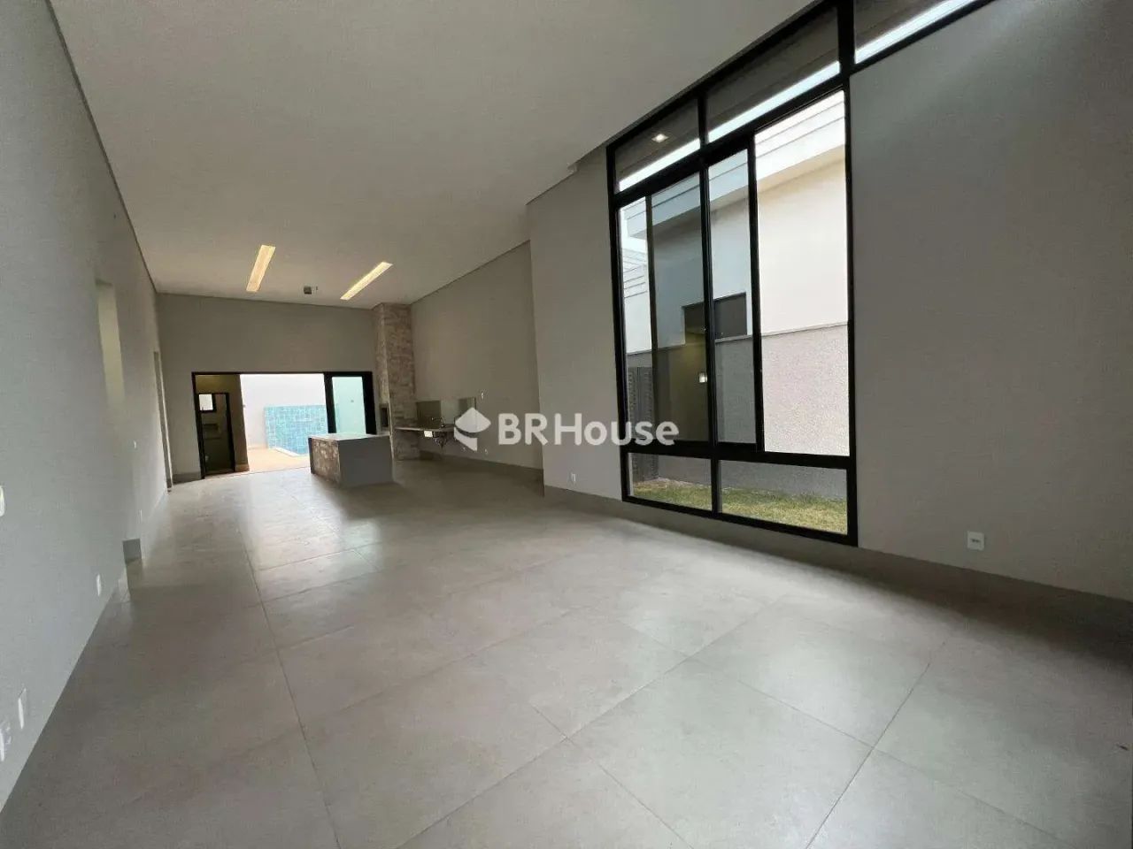 Bairro 1340 | Casa de Condomínio 4 quartos, sendo 3 suites - Foto 4
