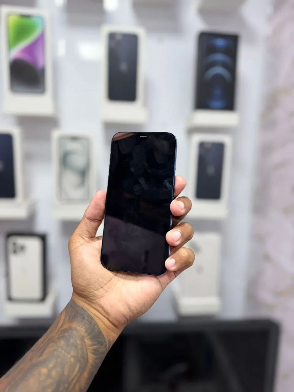 IPHONE 12 128GB AZUL<br>R$ 1.699,00 TOP - Foto 5