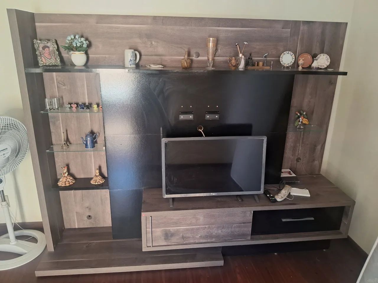 Estante de sala 