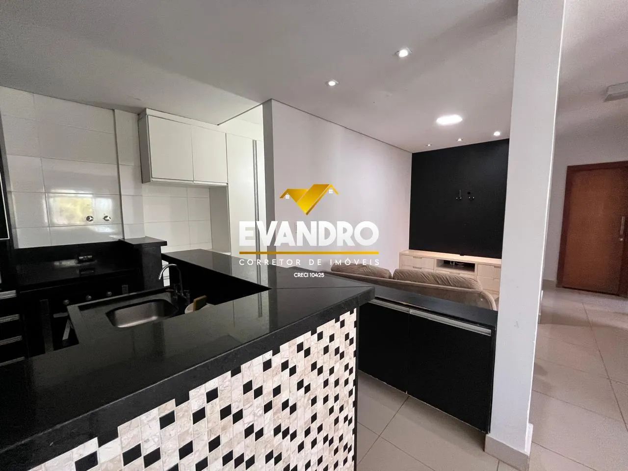 Residencial e Comercial para Venda em Cuiabá, Boa Esperança, 3 dormitórios, 2 suítes, 3 ba - Foto 9