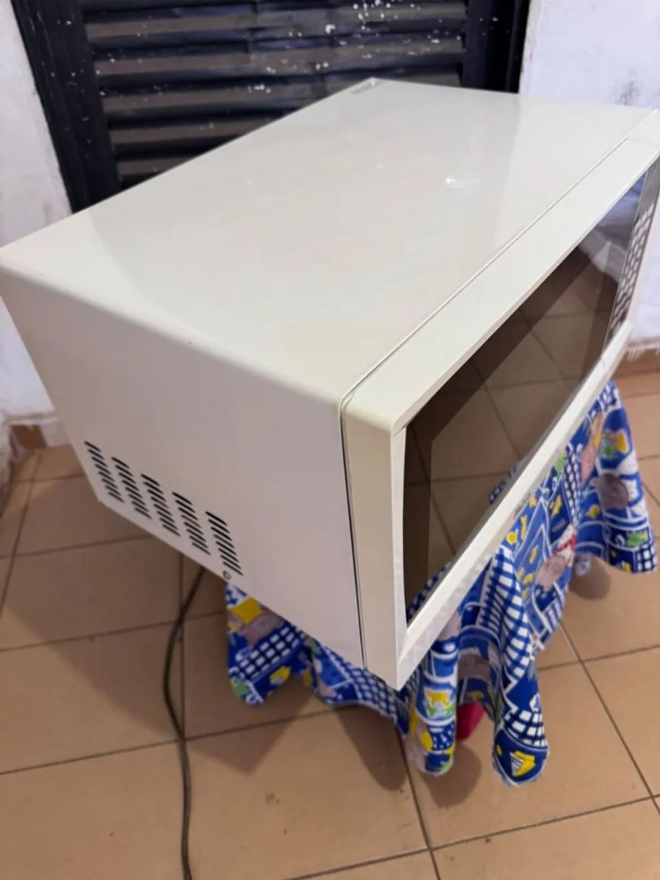Microondas Philco 30 lt - Foto 3