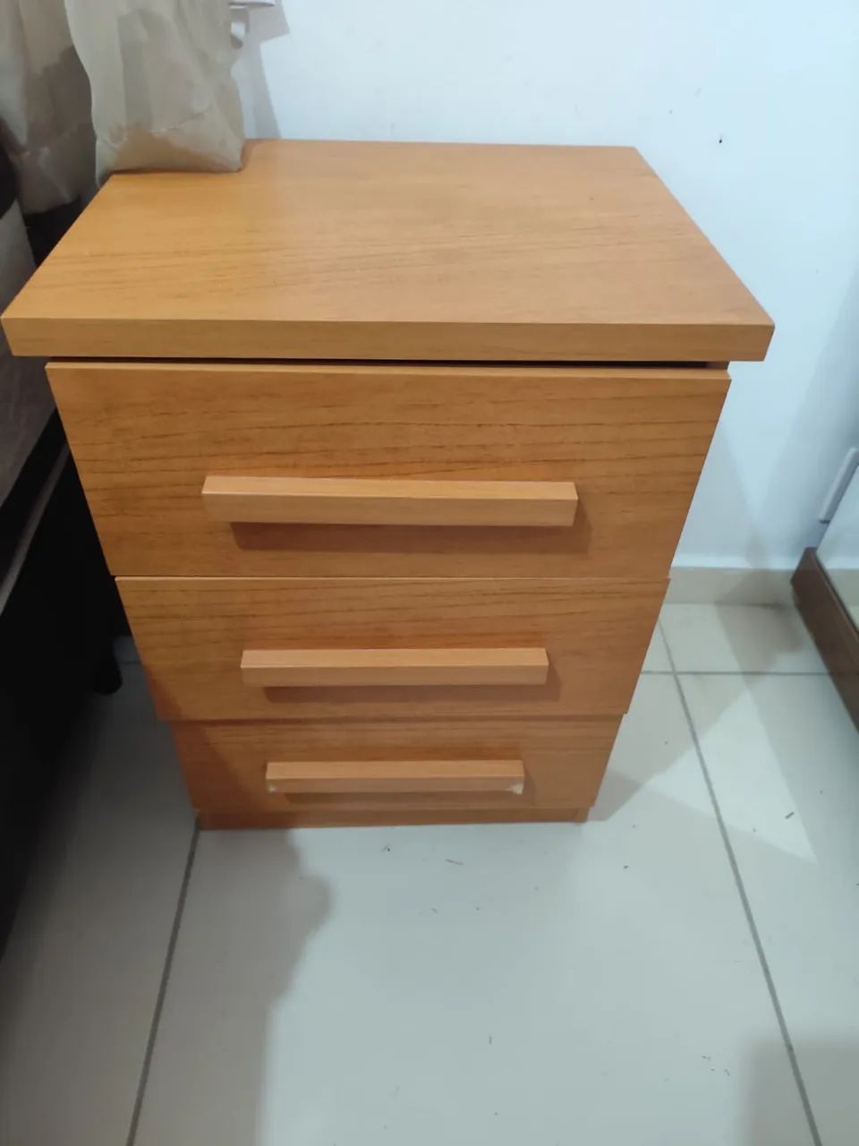 Mesa de cabeceira 