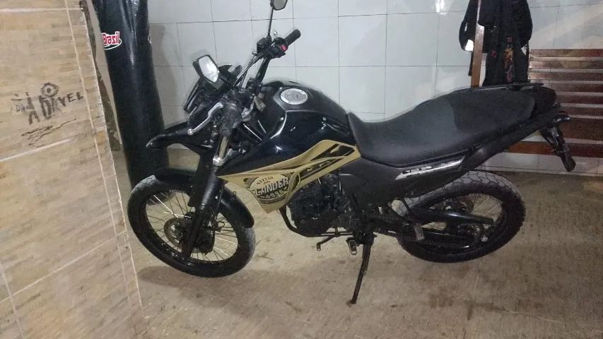 Moto em excelente estado  - Foto 5