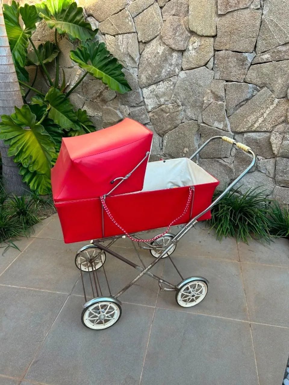 Carrinho Bebe Antigo - Foto 4