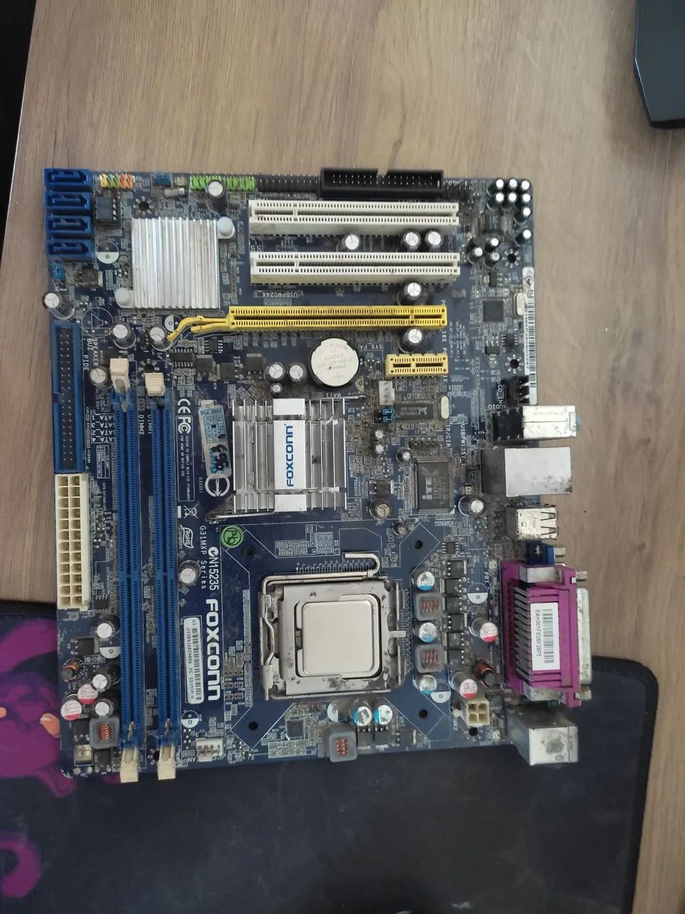 Placa mãe com intel pentium e5200