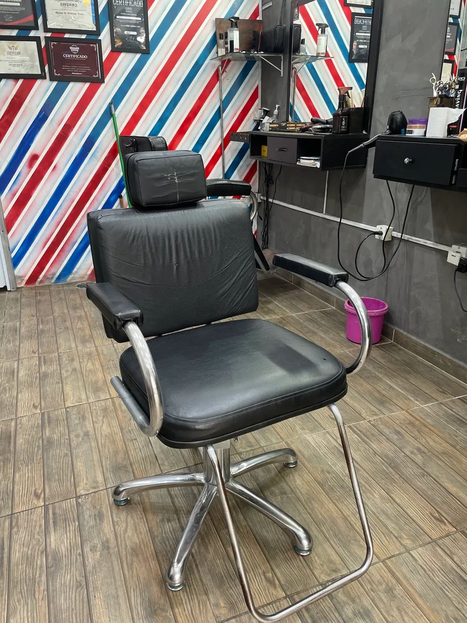 Cadeiras barbearia , salão  - Foto 3