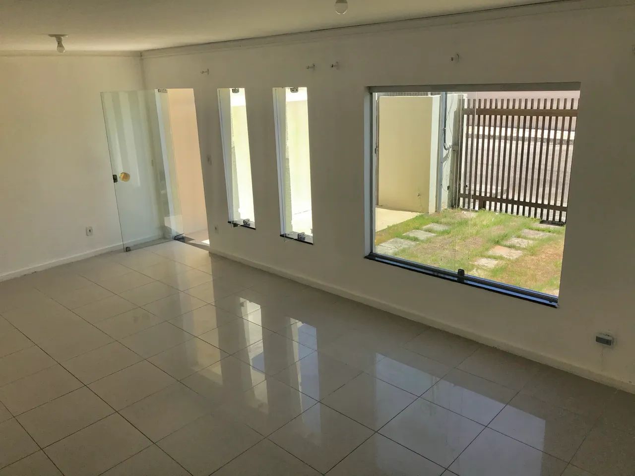 Alugo Casa duplex na Atalaia - Foto 4