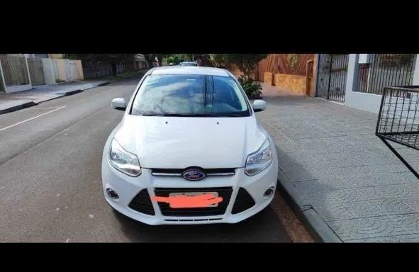 Ford Focus 2.0 16v/se/se Plus Flex 5P Aut. 2015 - Foto 2