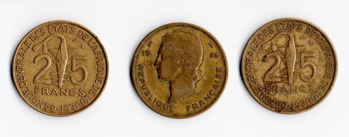 Para coleção: moedas Antigas Africanas  - Foto 2