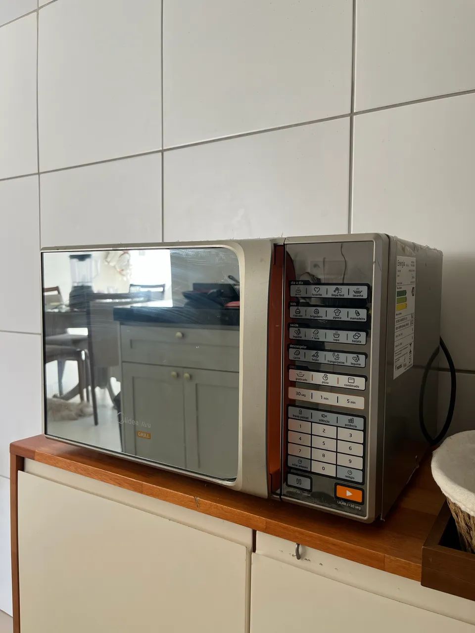 Microondas 30 litros  - Foto 4