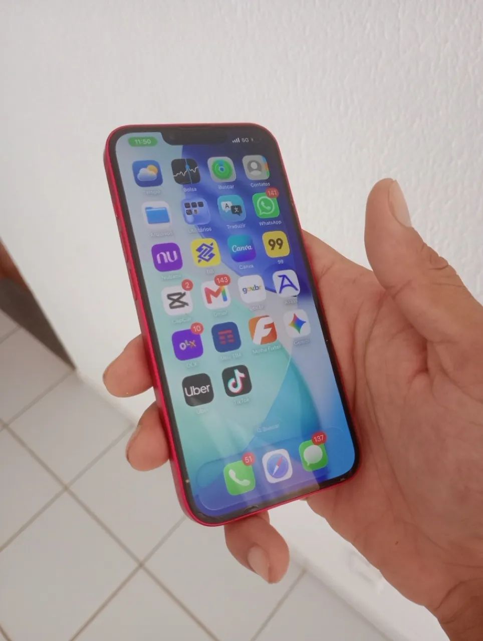 iPhone 14 red  - Foto 4